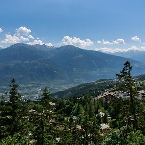 Hotel-Restaurant Le Mont Paisible, Crans-Montana